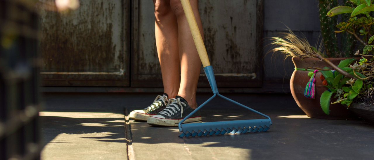 Gutter Cleaning in Chicago